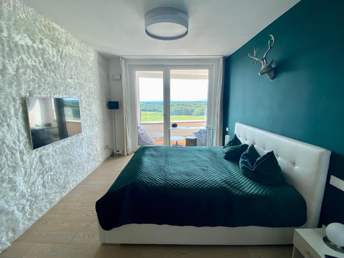Alpen-Panorama Suite - Einzigartige Privatsuite Hoch Ueber Muenchen, 12Tes Og, Alpenblick, Loggia, Whirlpool, 15 Minuten Zum Zentrum, Ruhe Und Erholung In Der Stadt Muenchen Fuer Privat Und Geschaeftlich Reisende Exteriör bild